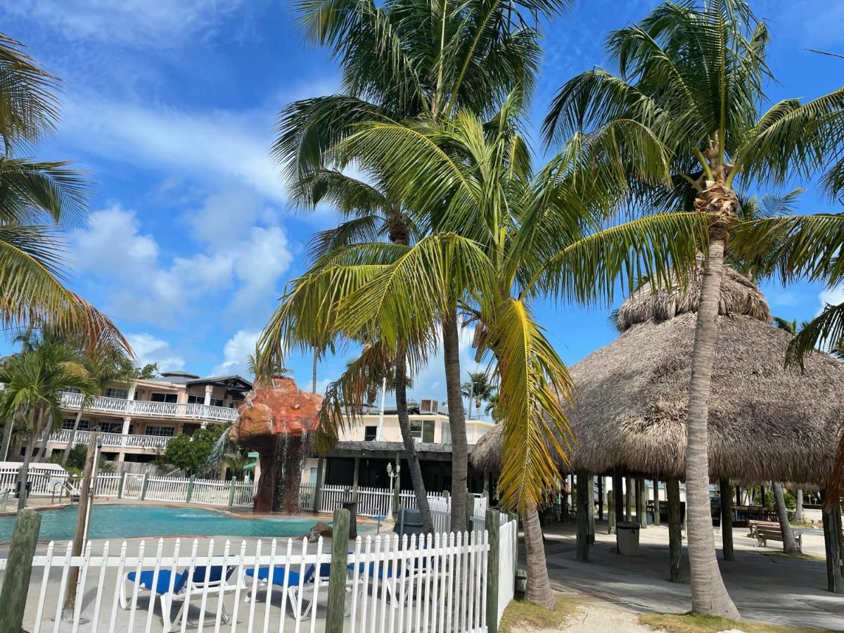 Coconut Cove Resort & Marina Islamorada Bagian luar foto